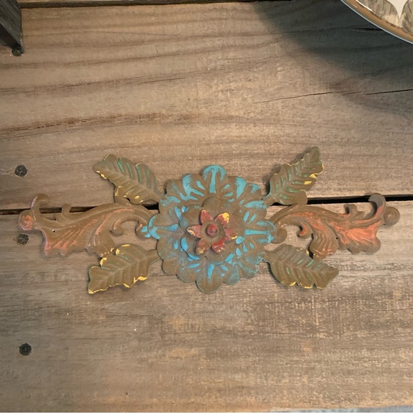 🌱 Ornamental metal Victorian Art Deco Wall
Decor~flowers~farmhouse~rustic - Picture 4 of 8